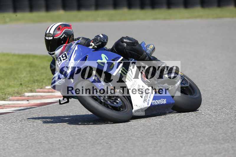 /44 09.08.2025 Plüss Moto Sport ADR/Freies Fahren/599